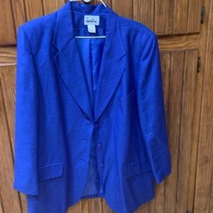 David N women royal blue blazer Size XL